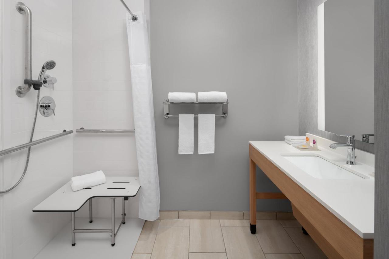 Hyatt Place Atlanta/Perimeter Center Санди Спрингс Екстериор снимка